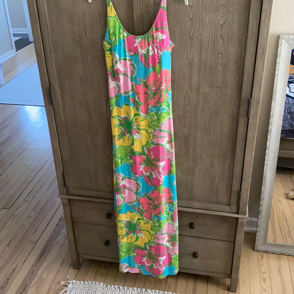 Lilly Pulitzer knit maxi. Big Flirt print.